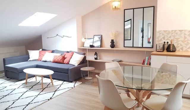 Cozy and renovated, close to the Old Port