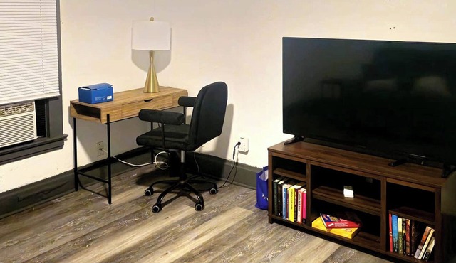 Cozy apartment near downtown RFD
