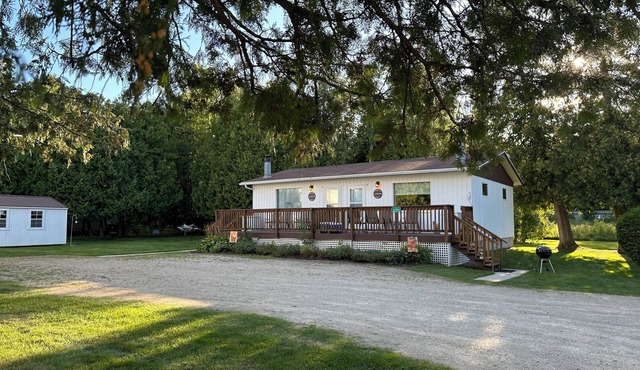 Cozy Brook South Cottage @Ephraim Beach on Ephraim Village Cottages Resort