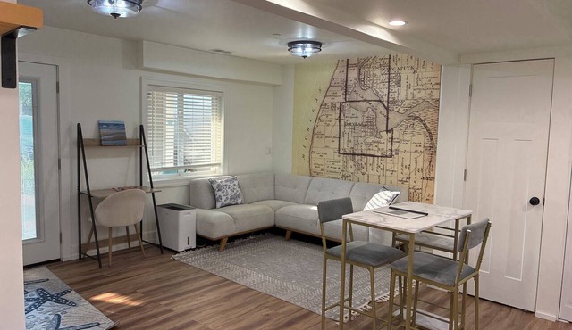 Cozy Condo 1 Bedroom/1 Bath