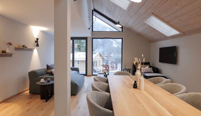 Duplex | Very Spacious | Modern | Mont Blanc View