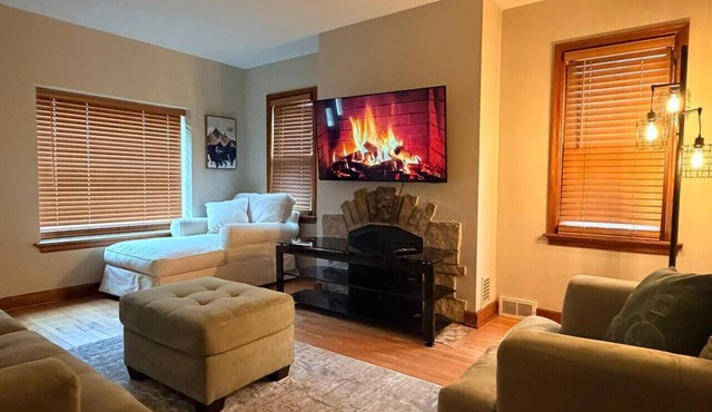 EKO Stays | Tosa Executive Home Away From Home.