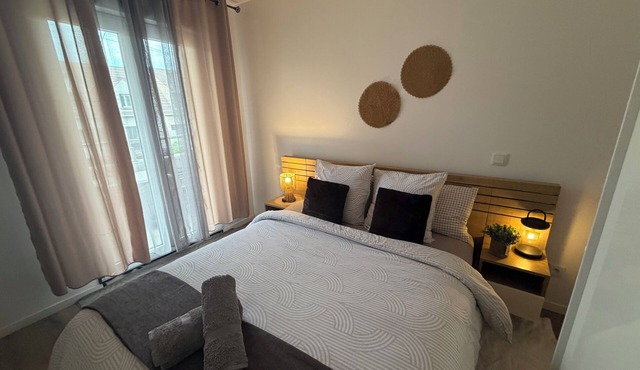 Entire apartment quick access to Paris exhibition center