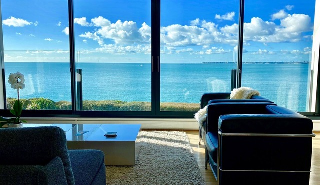 EXCEPTIONAL PANORAMIC sea view house, garden and terrace