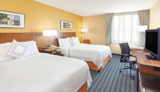 Fairfield Inn and Suites Chicago Lombard