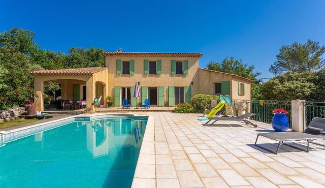 Villa Same Guest Room with Private Pool, Wi-Fi, and Air Conditioning