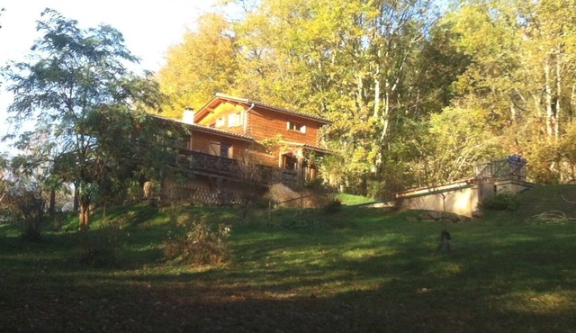 Gite on the first floor of a wooden house