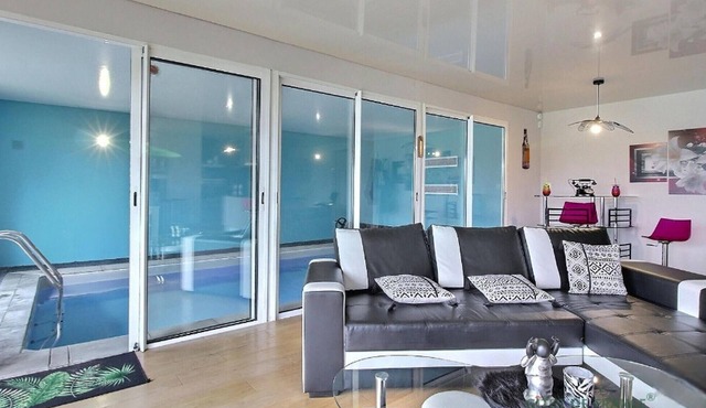 Gorgeous home in Plésidy