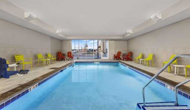 Home2 Suites By Hilton Cedar Rapids Westdale