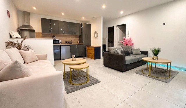 Homerez - Apartment Freneuse