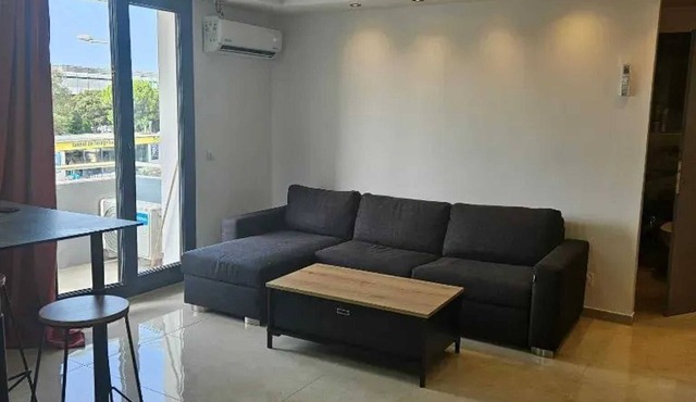 Homerez - Comfortable apartment in Marseille with view