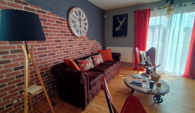 Honfleur 10kms, house 53m2 with fireplace and garden 900m2