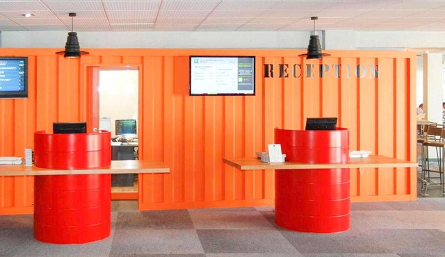 ibis Styles Marseille Aéroport