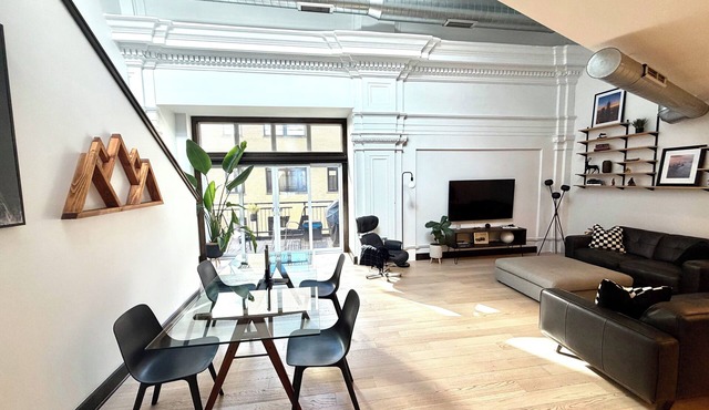 Iconic Modern Loft Downtown