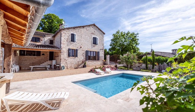 L'Escapade d'Itzac - pool & Air conditioning in Itzac