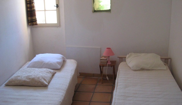 La Biscaronne 18th century farmhouse in the heart of Provence Far from mass tourism