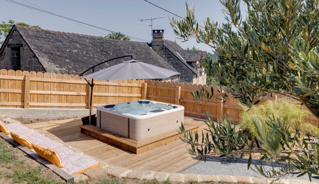 La Chambrote ~ Cosy house with private spa