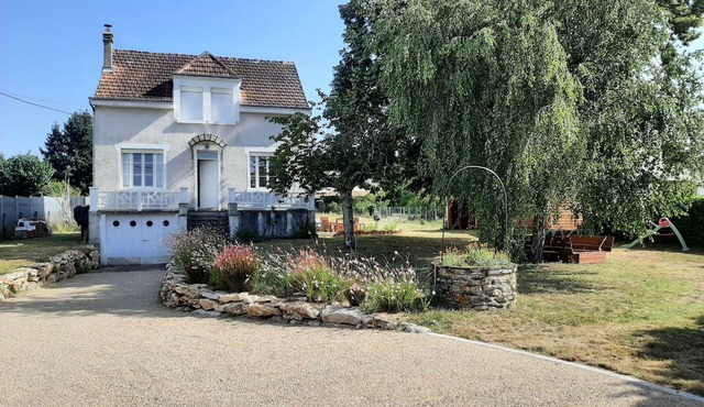 La Chenoncelle, a family-friendly vacation rental just outside Chenonceau, sleeps 7