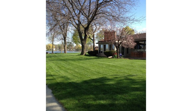 Lake Winnebago 2 bedroom home.
