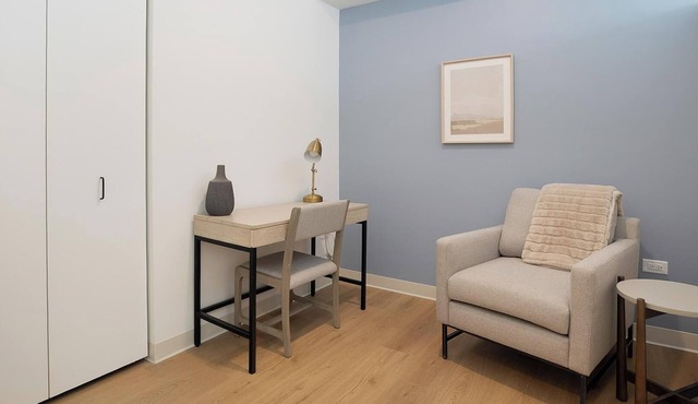 Landing | Stunning Studio in Lincoln Park