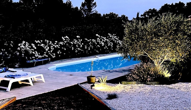 Large, comfortable 8-bedroom villa