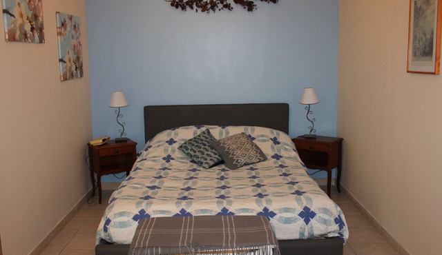 large studio downtown cheap in Dijon