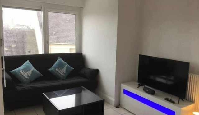 Large studio in marina residence. Furnished tourism *