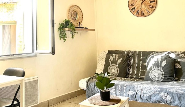 Le Comtadin - Studio climatisé cœur de ville in Carpentras