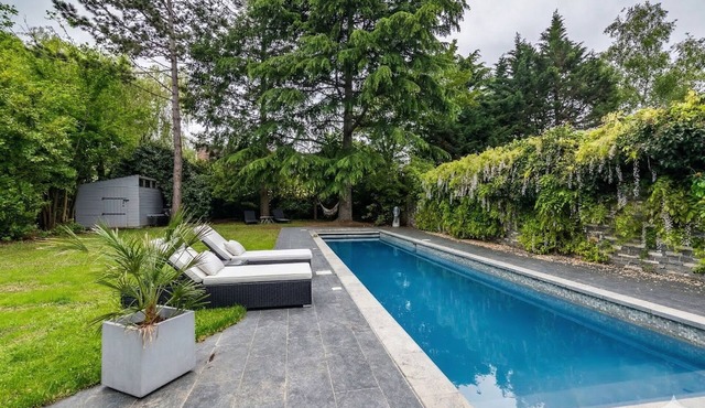 Luxurious villa between Paris and Versailles - large swimming pool and hammam - 5 bedrooms