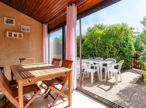 Maison chaleureuse à Gruissan, proche plage, 6 pers, parking privé, animaux acceptés - FR-1-409A-13