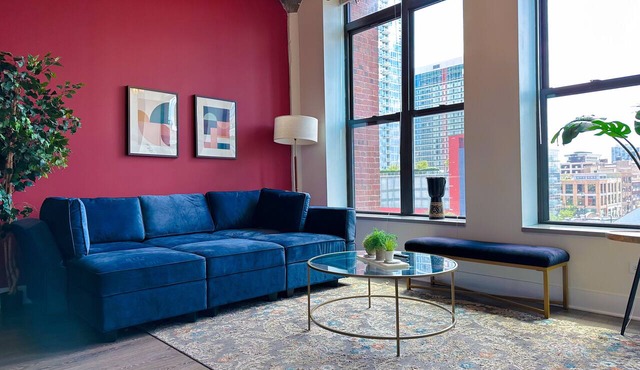 McCormick Place 2b/2b family unit with optional parking for up to 8 guests