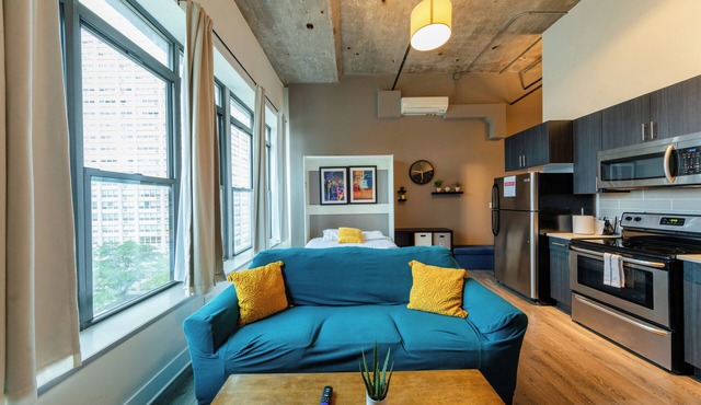 McCormick Place Modern Suite for 4, with Optional Parking