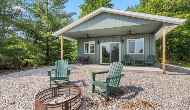 Modern Comfort Secluded Getaway Fish Creek Pines