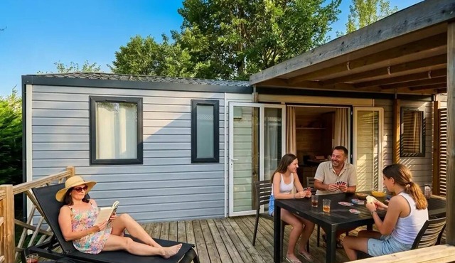 Modulo 4-Room Mobile Home for 6–8 People, Air-Conditioned + TV