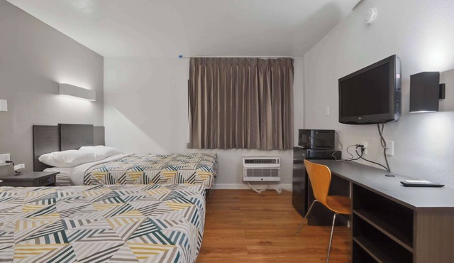 Motel 6 Normal, IL - Bloomington Area