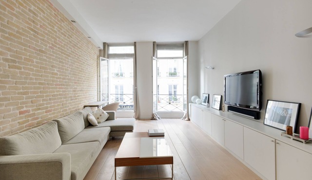 NEW APARTMENT MARCHE ST HONORE