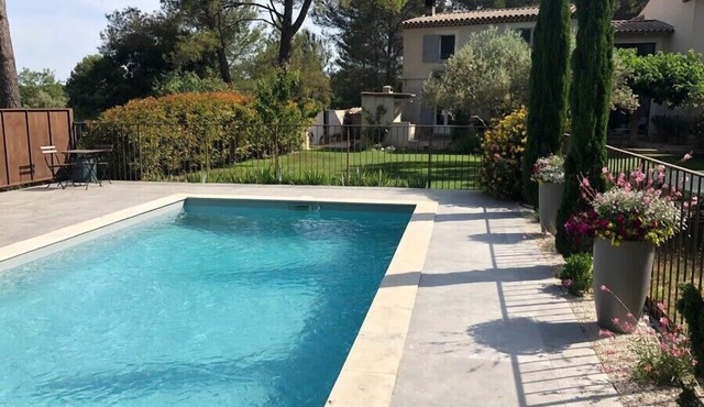New - La Provencale