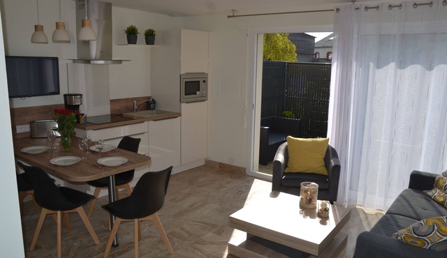 Nice apartment with terrace in the center