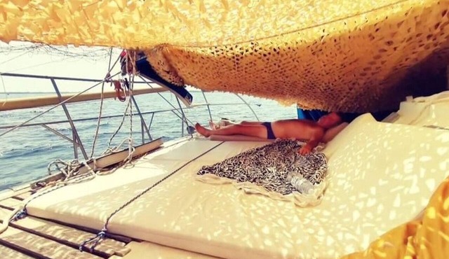one double room in our catamaran in porqueroles bay