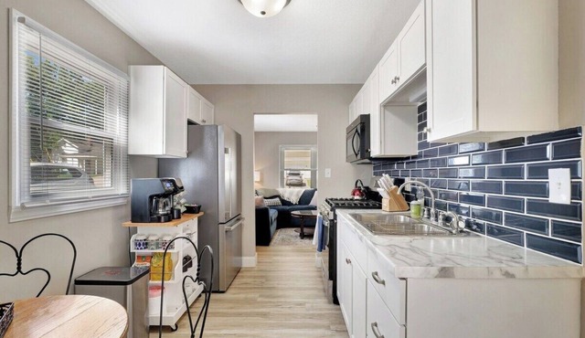 Peaceful 3 Bedroom-Pet Friendly Home in Quiet Area