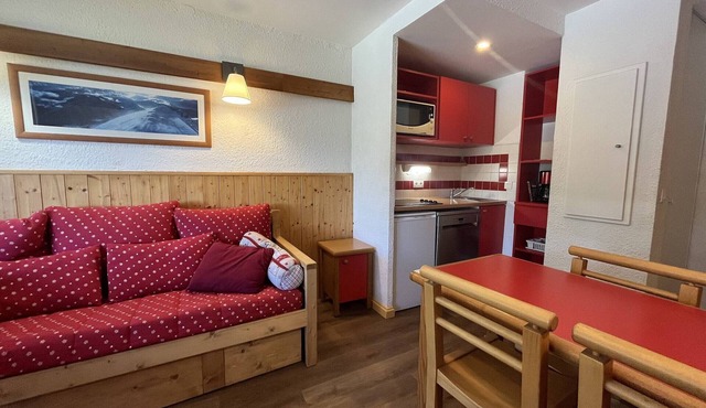 Quiet apartment, pets welcome, Mont Blanc view