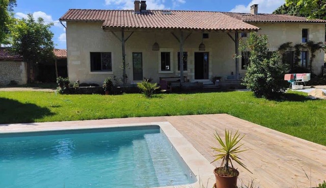 Quiet getaway in nature, pool in Périgord Vert