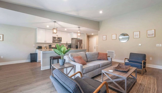 Relax w/Your Pet! Cozy Traverse City Condo