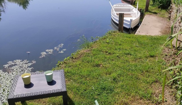 Relaxation on the banks of the Loir, Gite1