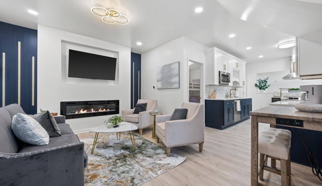 Renovated Gem Minutes From American Family Field