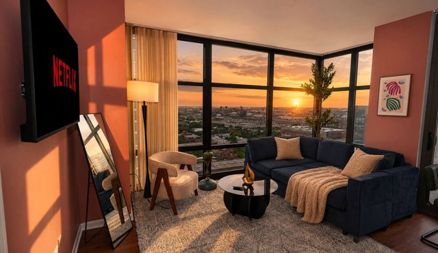 Skyline Luxury 19th Floor Retreat Near Grant Park
