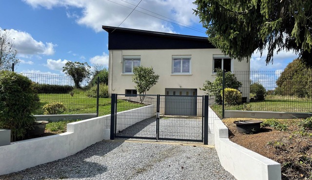 Spacious and functional country house in a village with shops