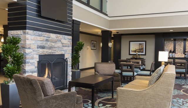 Staybridge Suites Chicago-Oakbrook Terrace by IHG