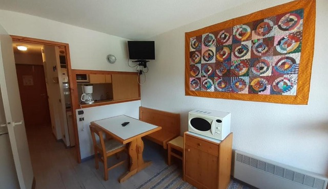 Studio à Valfréjus près des pistes, balcon ouest, 3 pers - FR-1-561-39