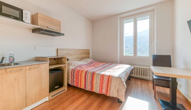 Studio '204' with shared pool, shared terrace and Wi-Fi in Arvillard